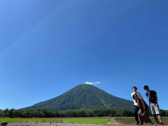 羊蹄山と私たちの画像